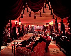 Hilton Waikiki Beach Resort & Spa