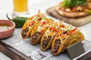 Crystal Gateway Marriott