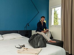 ibis Orange Centre Echangeur A7 A9