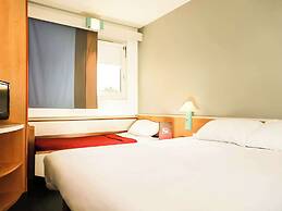 ibis Orange Centre Echangeur A7 A9