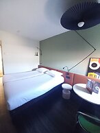 ibis Orange Centre Echangeur A7 A9