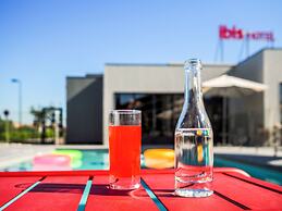 ibis Orange Centre Echangeur A7 A9