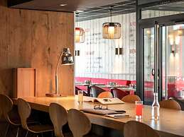 ibis Orange Centre Echangeur A7 A9