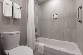 Valhalla Hotel & Conference Centre