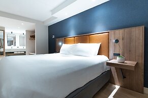 Valhalla Hotel & Conference Centre