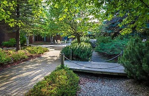 Valhalla Hotel & Conference Centre