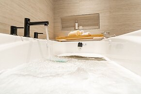 Valhalla Hotel & Conference Centre