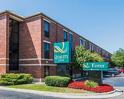Quality Inn Auburn Hills - Detroit North