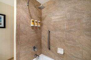 Best Western Plus Carpinteria Inn