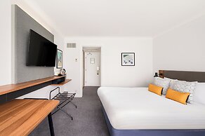 Holiday Inn Birmingham M6 Jct7 by IHG