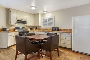 Best Western Rose Garden Inn