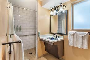 Best Western Rose Garden Inn