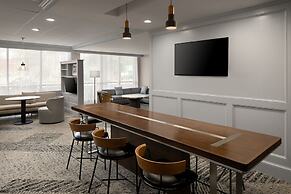 Courtyard New Haven at Yale