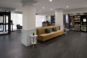 Courtyard New Haven at Yale