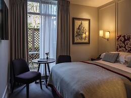 Old Parsonage Hotel