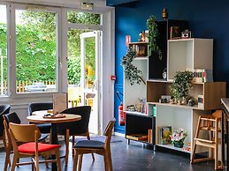 ibis Calais Car Ferry