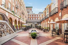 Magnolia Hotel Omaha