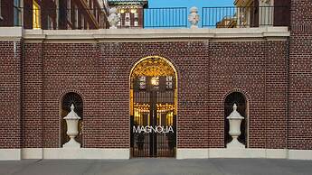 Magnolia Hotel Omaha