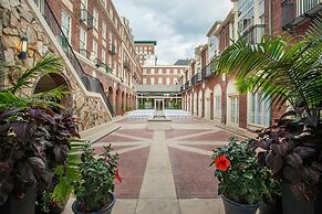 Magnolia Hotel Omaha