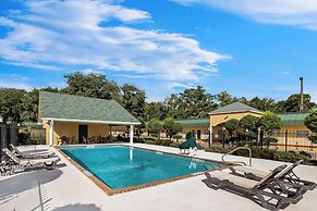Best Western Forest Inn