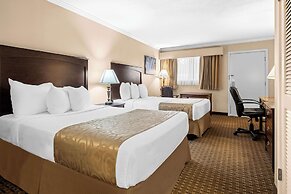 Best Western Forest Inn