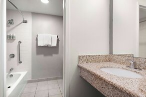Courtyard by Marriott Boston Norwood/Canton