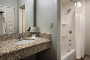 Courtyard by Marriott Boston Norwood/Canton
