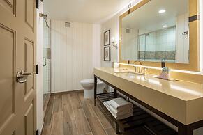 Edgewater Missoula, Tapestry Collection by Hilton