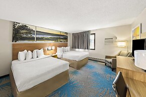 Days Inn by Wyndham Winona