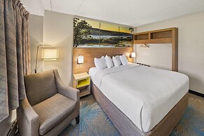 Days Inn by Wyndham Winona