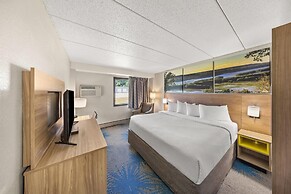 Days Inn by Wyndham Winona