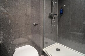 Daresbury Park Hotel