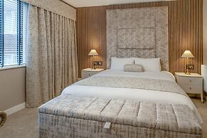 Daresbury Park Hotel
