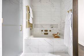 The Dupont Circle Hotel