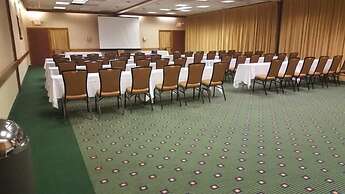 Howard Johnson by Wyndham Merrillville