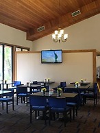 Howard Johnson by Wyndham Merrillville