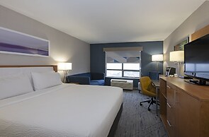 Holiday Inn Express Kamloops by IHG