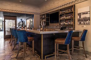 Crowne Plaza Fredericton-Lord Beaverbrook by IHG