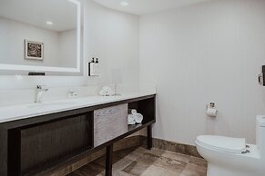 Crowne Plaza Fredericton-Lord Beaverbrook by IHG