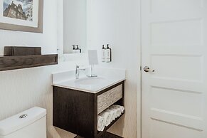 Crowne Plaza Fredericton-Lord Beaverbrook by IHG