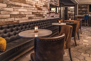 Crowne Plaza Fredericton-Lord Beaverbrook by IHG