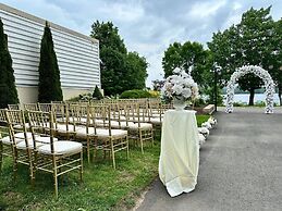 Crowne Plaza Fredericton-Lord Beaverbrook by IHG