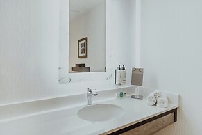 Crowne Plaza Fredericton-Lord Beaverbrook by IHG