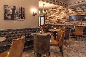 Crowne Plaza Fredericton-Lord Beaverbrook by IHG