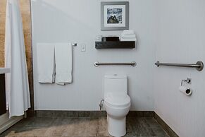 Crowne Plaza Fredericton-Lord Beaverbrook by IHG