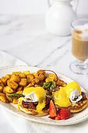 Crowne Plaza Fredericton-Lord Beaverbrook by IHG