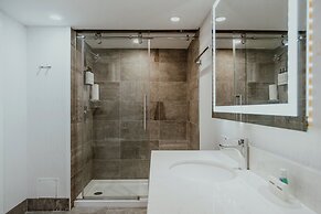 Crowne Plaza Fredericton-Lord Beaverbrook by IHG