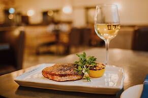 Crowne Plaza Fredericton-Lord Beaverbrook by IHG