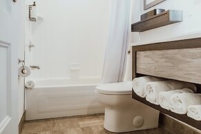 Crowne Plaza Fredericton-Lord Beaverbrook by IHG