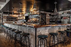 Crowne Plaza Fredericton-Lord Beaverbrook by IHG